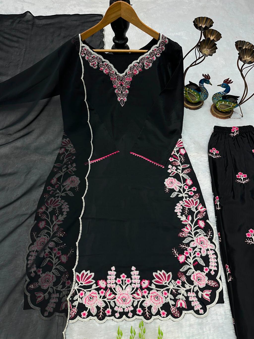 Embroidered Crepe Kurti Set with Dupatta